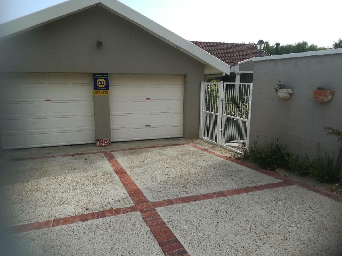 Apartament Daphne'S Place Hermanus Zewnętrze zdjęcie